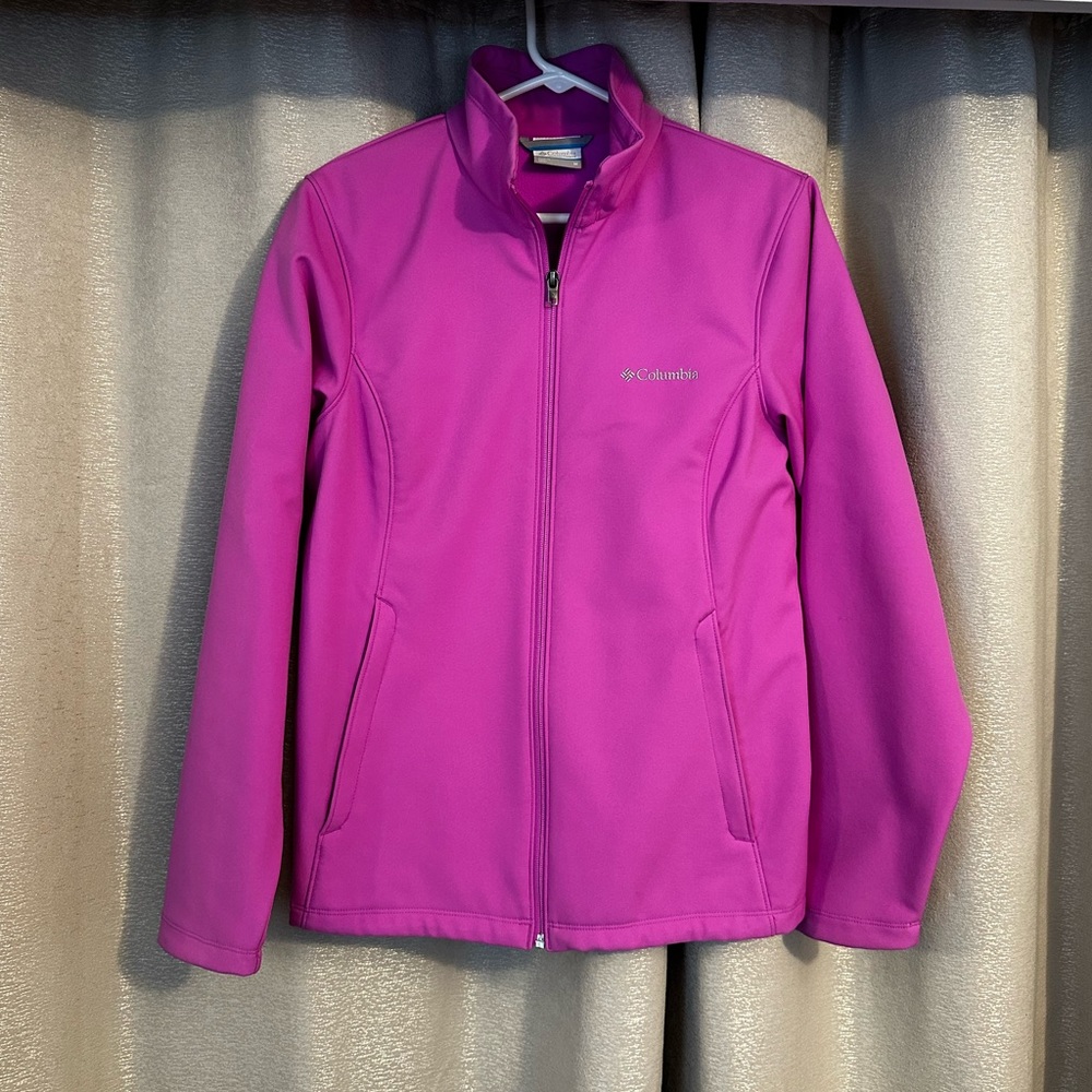 Women’s Columbia Softshell Jacket